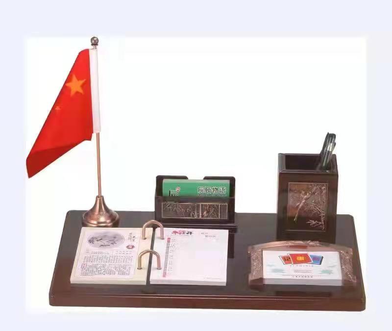 臺(tái)歷5 (2).jpg